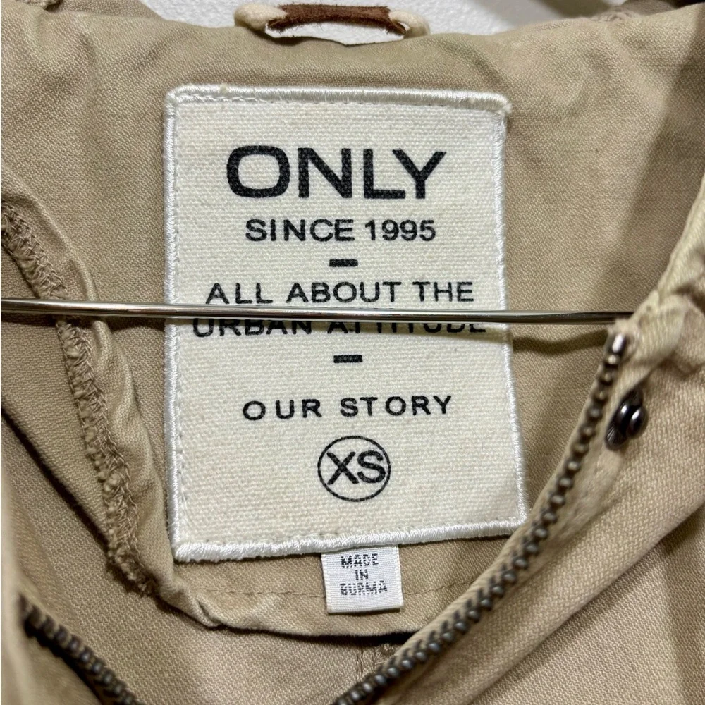 Only Tan Hooded Utility Anorak Jacket Zip Front Drawstring Waist XS - Picture 7 of 10